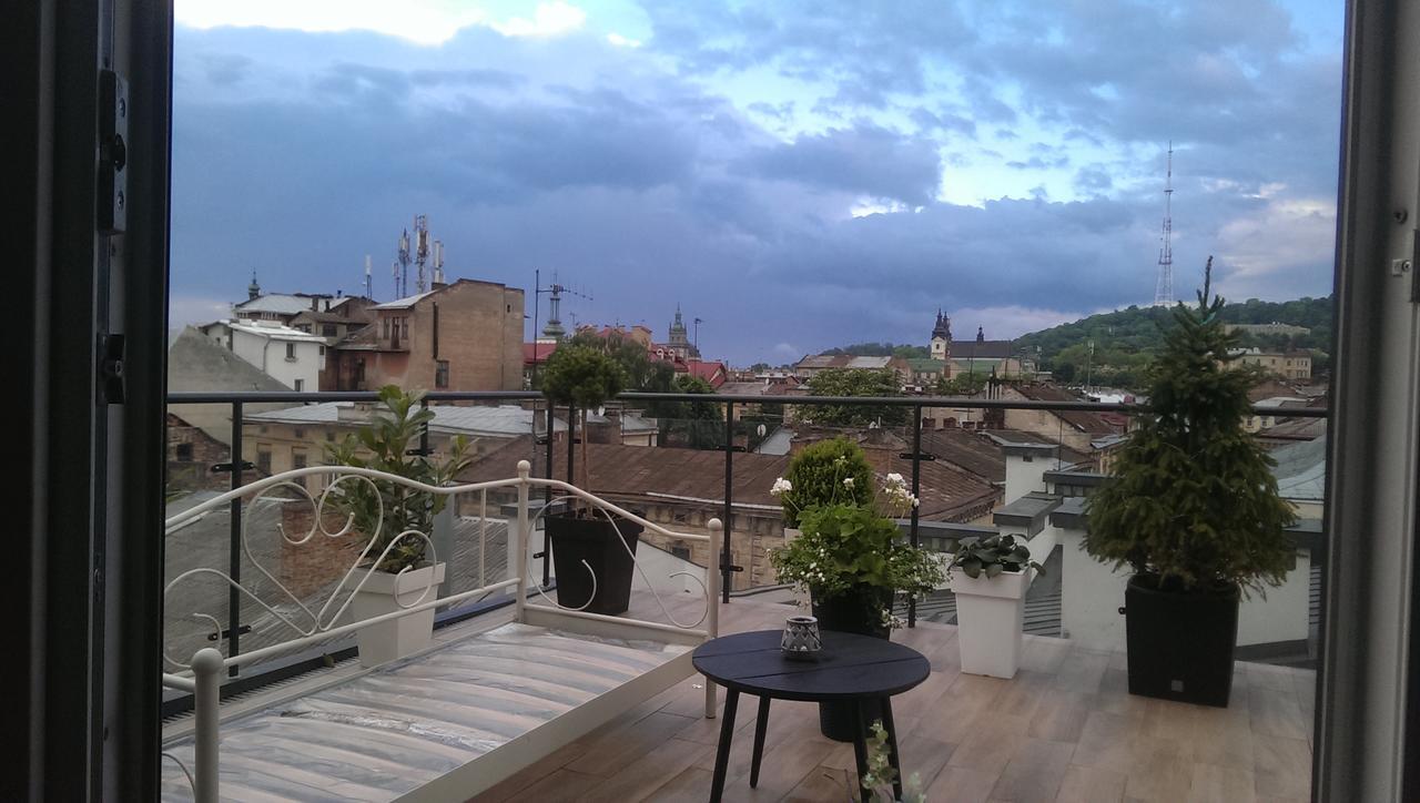 Apart-Terrace On Baker Street ลวีฟ ภายนอก รูปภาพ